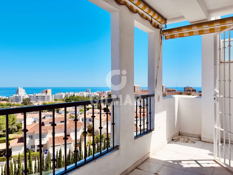 Penthouse for Sale in Arroyo De La Miel, Malaga 1