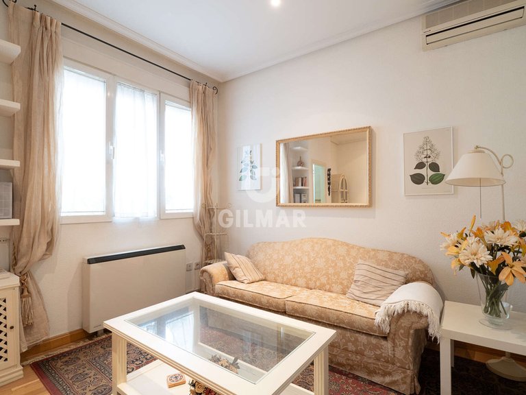 Apartment for Sale in Madrid, Madrid 5