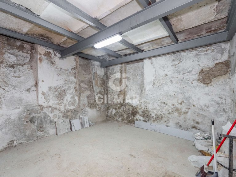 Commercial for Sale in Madrid, Madrid 6
