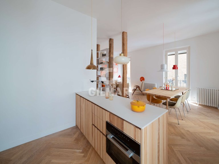 Apartment for Sale in Madrid, Madrid 18