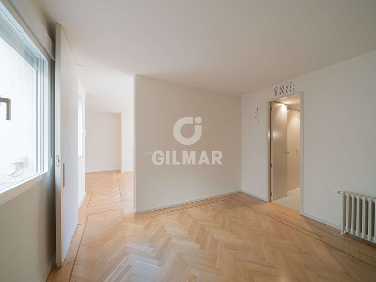 Apartment for Sale in Madrid, Madrid 12