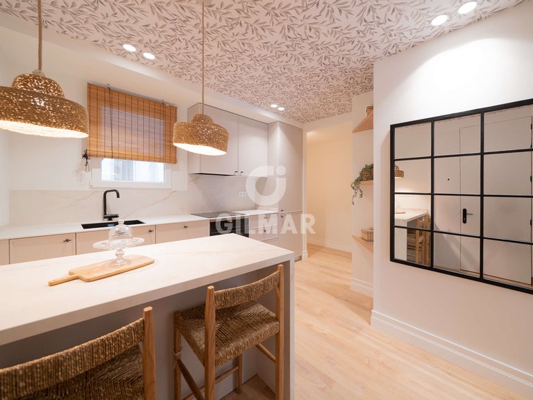 Apartment for Sale in Madrid, Madrid 18