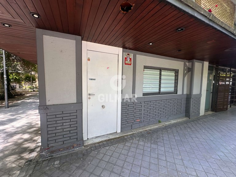 Commercial for Sale in Madrid, Madrid 2