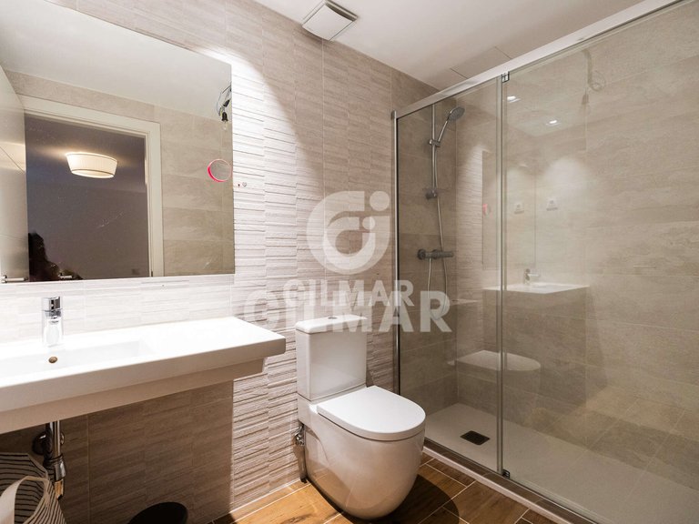 Villa for Rent in Madrid, Madrid 17