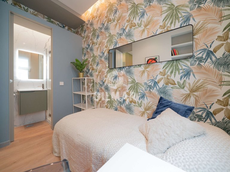 Apartment for Sale in Madrid, Madrid 27