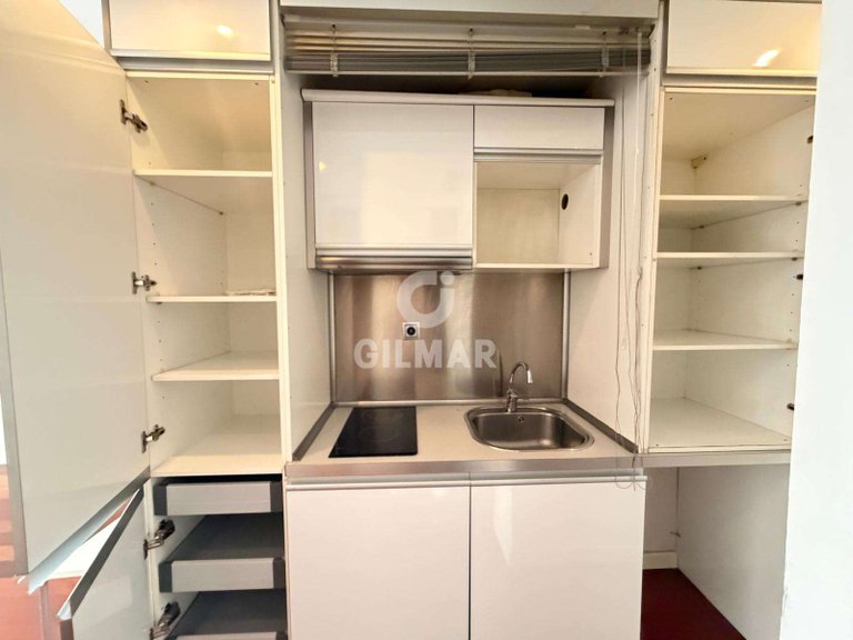 Apartment for Rent in Madrid, Madrid 7