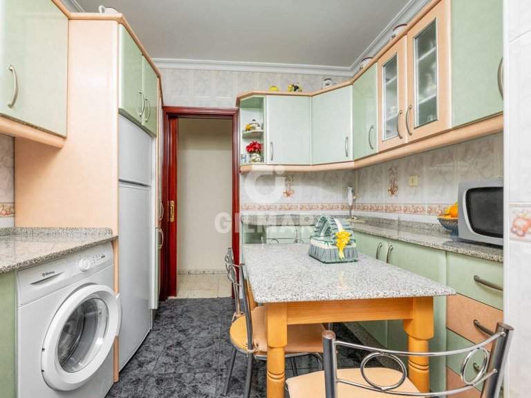 Apartment for Sale in CÁdiz, Cadiz 4