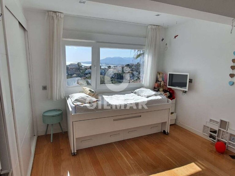 Villa for Sale in MÁlaga, Malaga 10