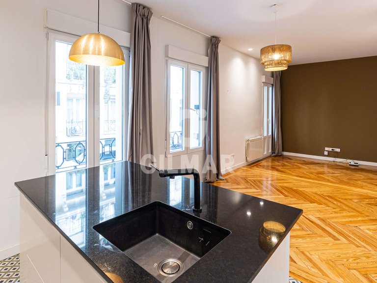 Apartment for Rent in Madrid, Madrid 6