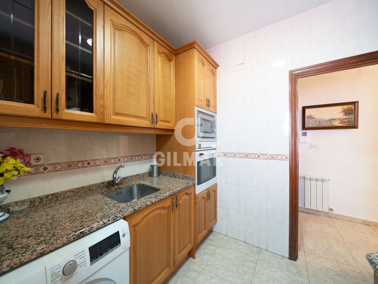Apartment for Sale in Madrid, Madrid 40