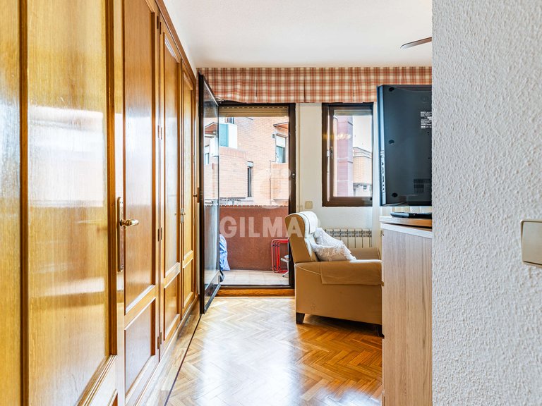 Apartment for Sale in Madrid, Madrid 20