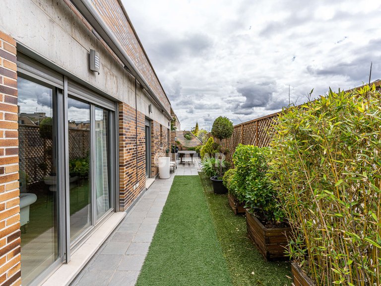 Town House for Sale in Madrid, Madrid 3