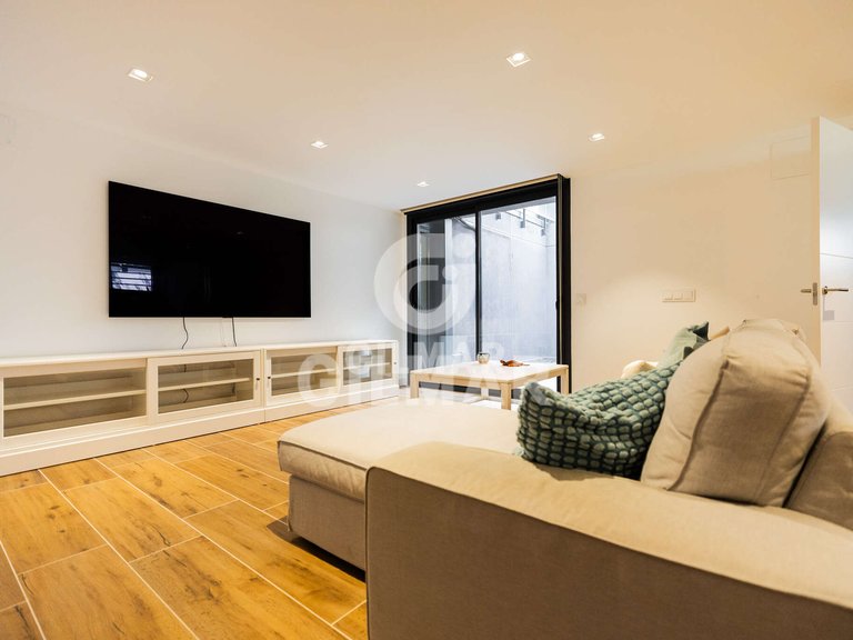 Villa for Rent in Madrid, Madrid 19