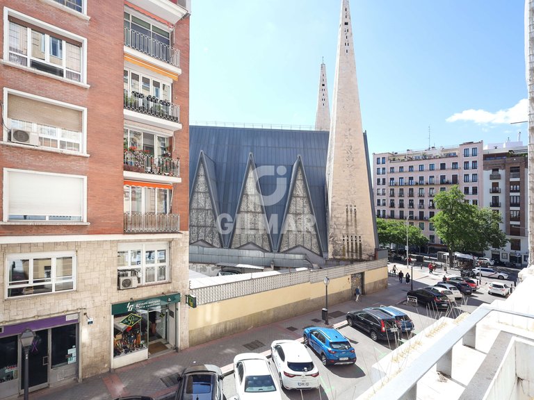 Apartment for Sale in Madrid, Madrid 10