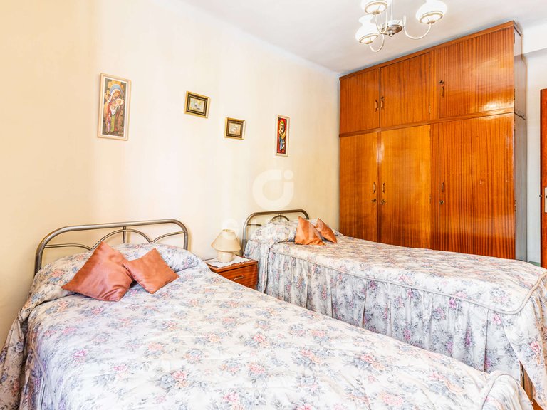 Apartment for Sale in Madrid, Madrid 23