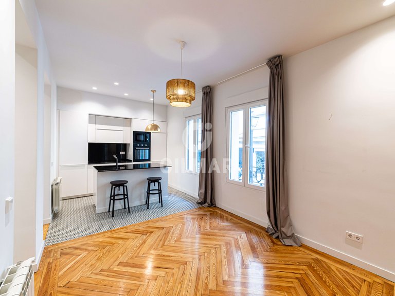 Apartment for Rent in Madrid, Madrid 3