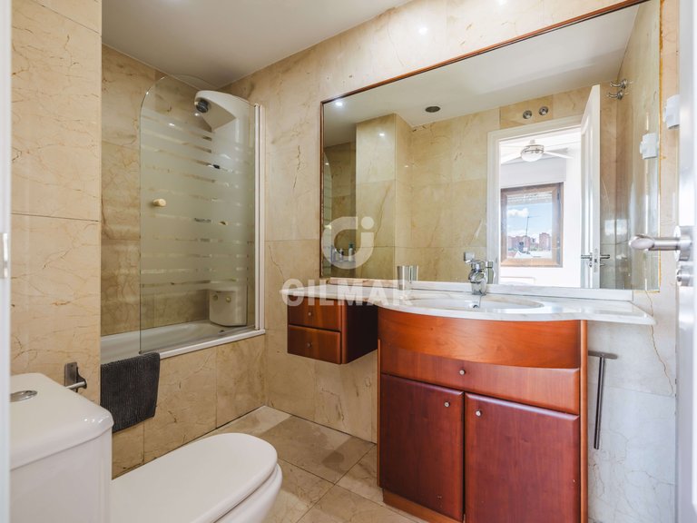 Apartment for Sale in Madrid, Madrid 9