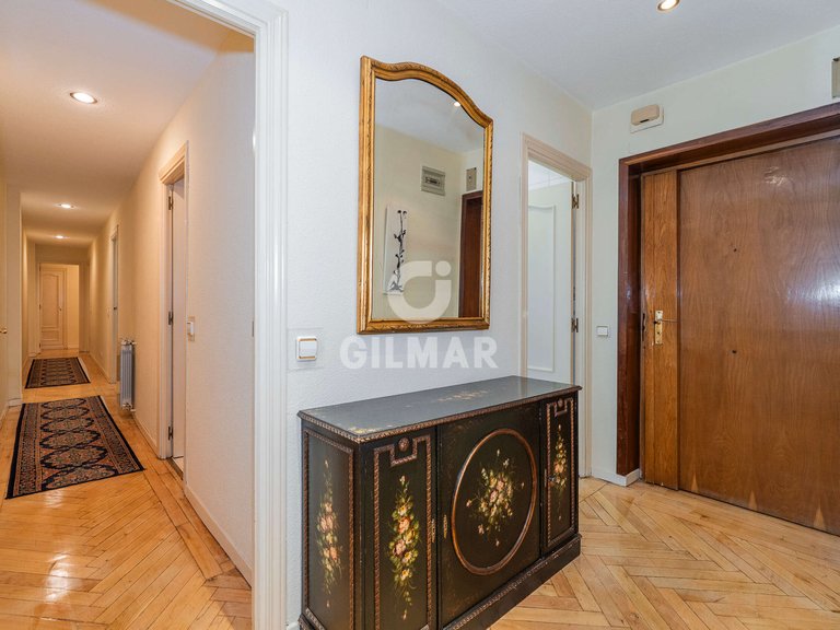 Apartment for Sale in Madrid, Madrid 30
