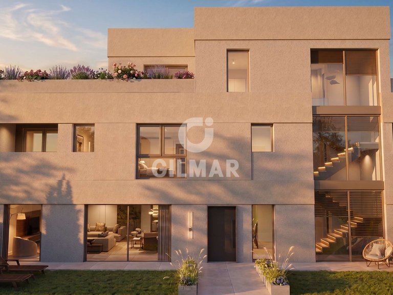 Town House for Sale in Madrid, Madrid 6