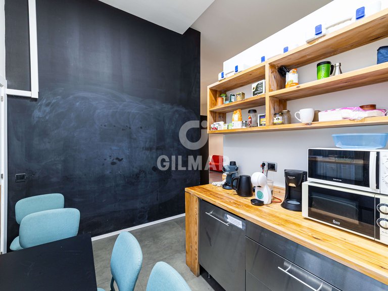 Commercial for Rent in Madrid, Madrid 10