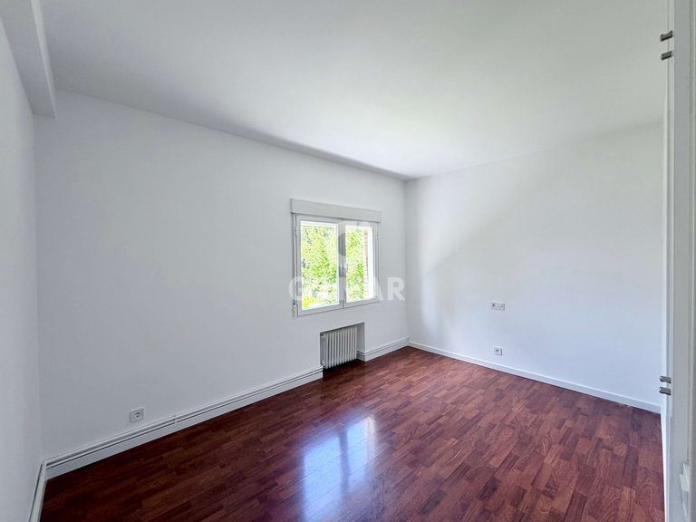 Apartment for Rent in Madrid, Madrid 27