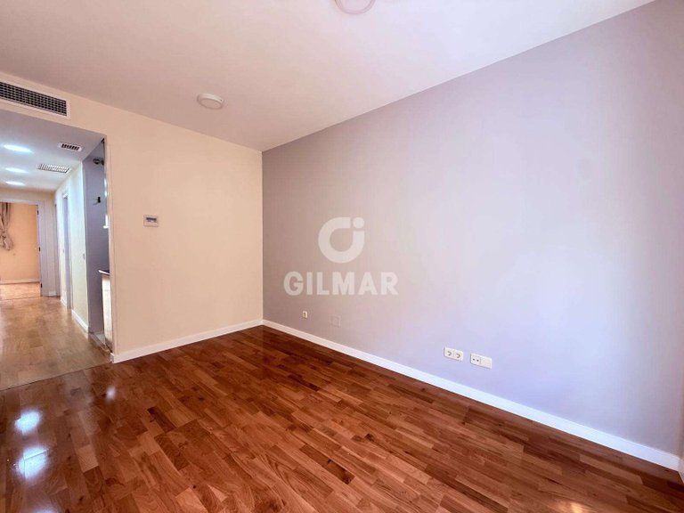 Apartment for Rent in Madrid, Madrid 8