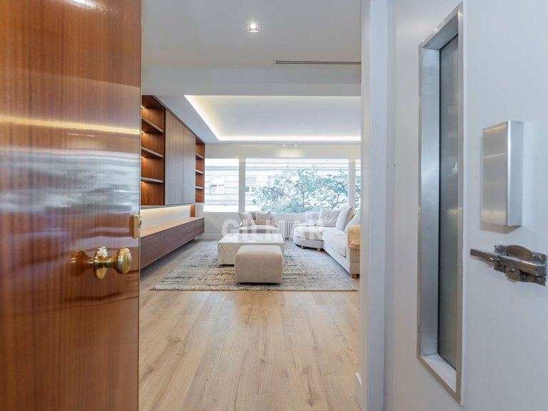 Apartment for Sale in Madrid, Madrid 13