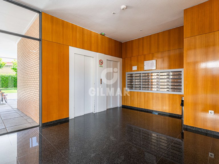 Apartment for Sale in Madrid, Madrid 29