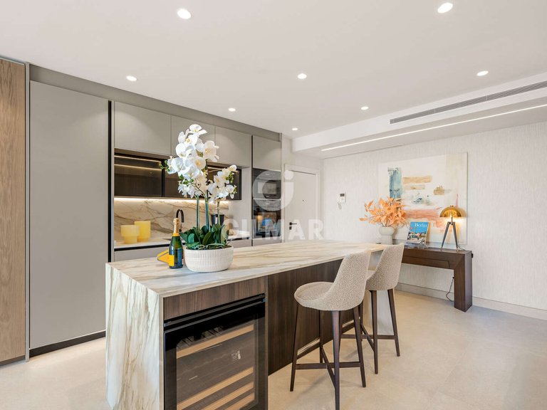 Apartment for Sale in Estepona, Malaga 10