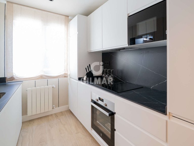 Apartment for Rent in Madrid, Madrid 18