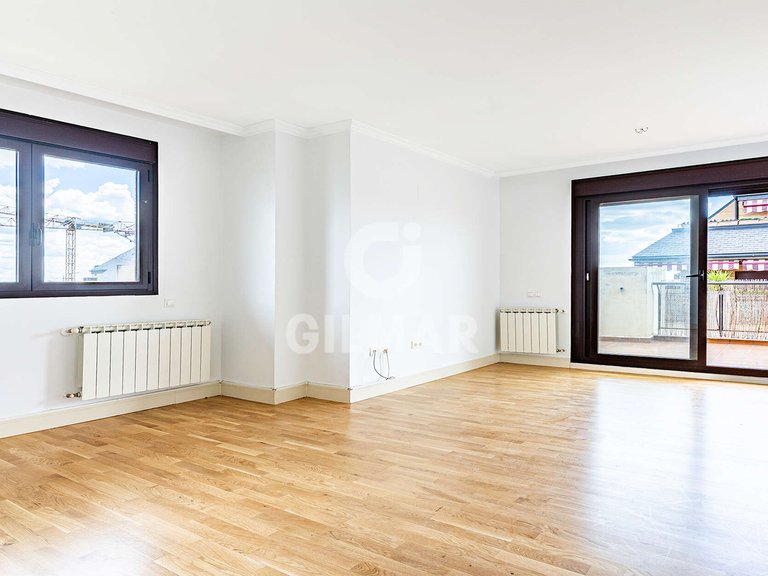 Town House for Sale in Boadilla Del Monte, Madrid 13