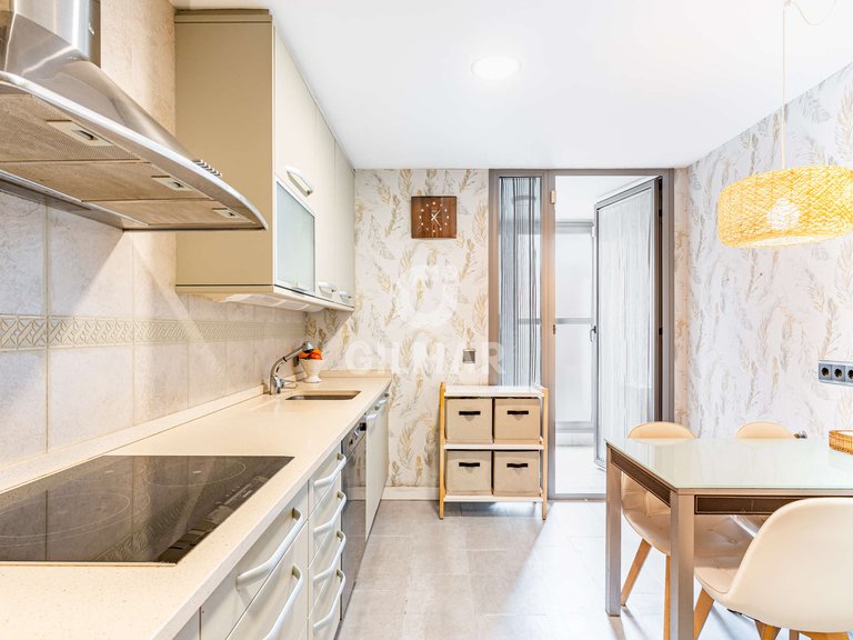 Town House for Sale in Madrid, Madrid 14