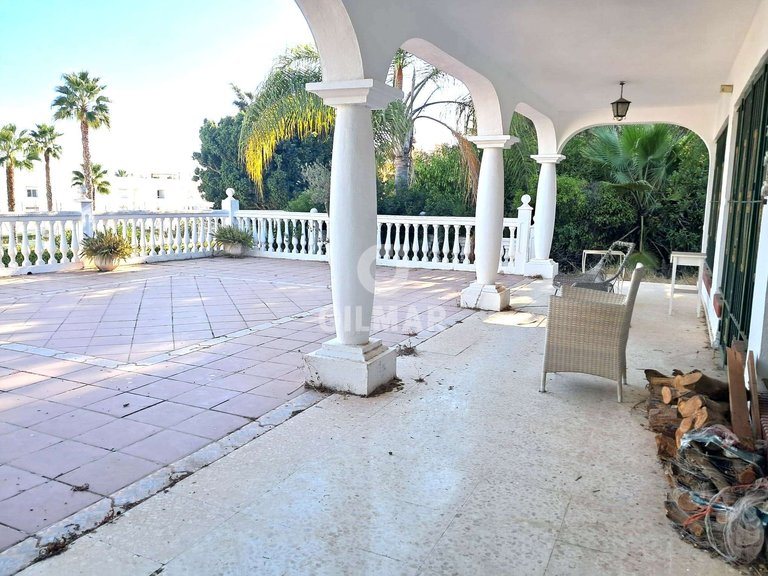 Villa for Sale in El ParaÍso, Malaga 23