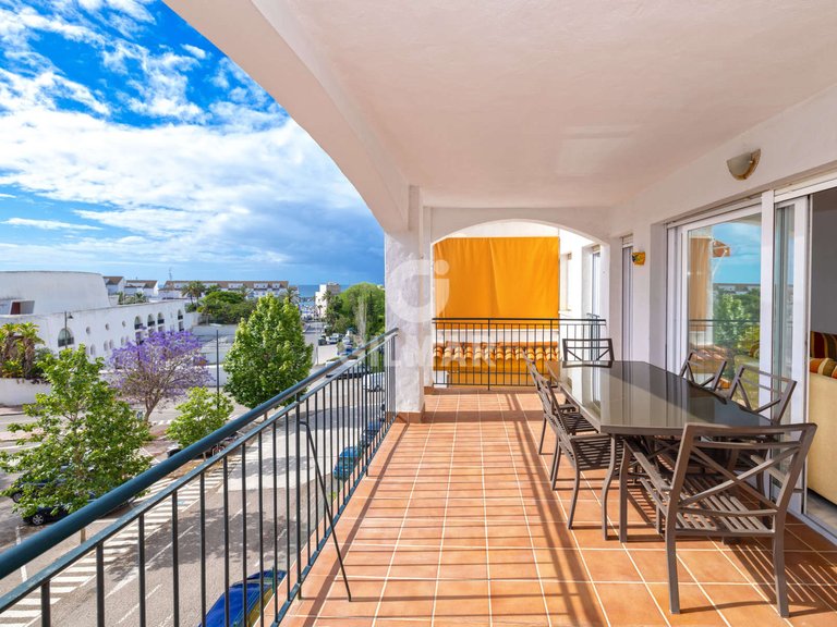 Apartment for Sale in Estepona, Malaga 2