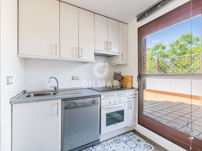 Apartment for Sale in Madrid, Madrid 12