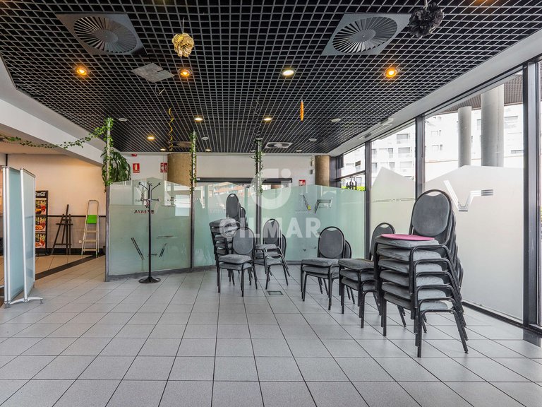 Commercial for Sale in Madrid, Madrid 1