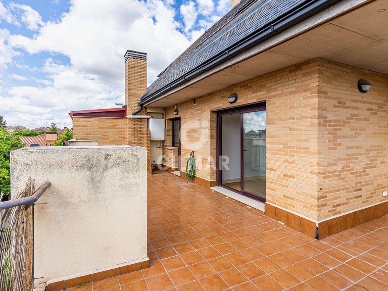 Town House for Sale in Boadilla Del Monte, Madrid 42