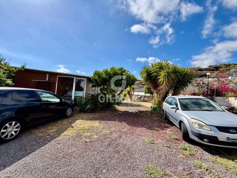 Villa for Sale in AlcalÁ, Tenerife 9