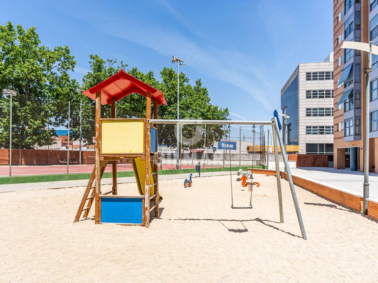 Apartment for Sale in Madrid, Madrid 31