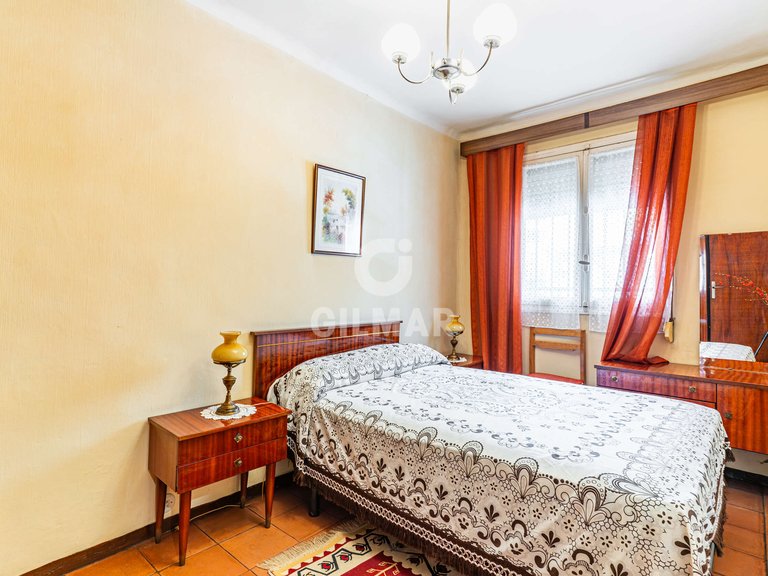 Apartment for Sale in Madrid, Madrid 16