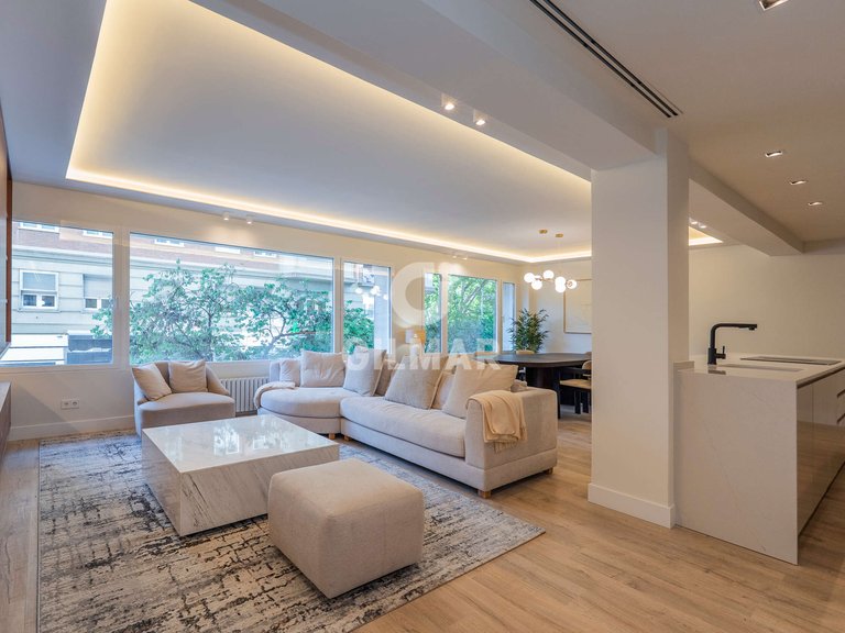 Apartment for Sale in Madrid, Madrid 1