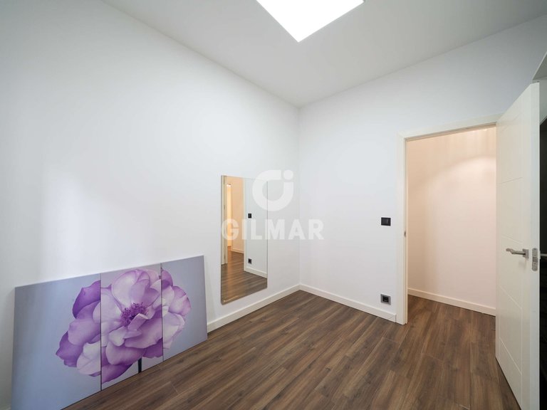 Apartment for Sale in Madrid, Madrid 27