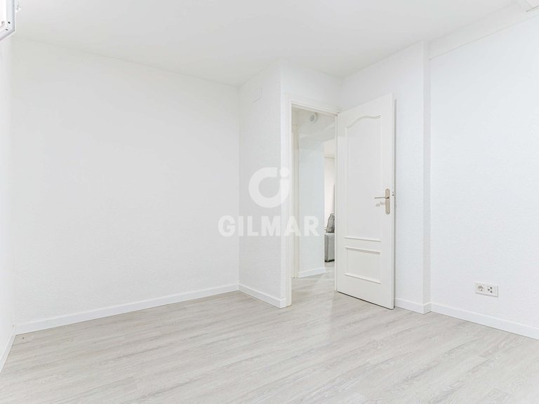 Apartment for Sale in Madrid, Madrid 30