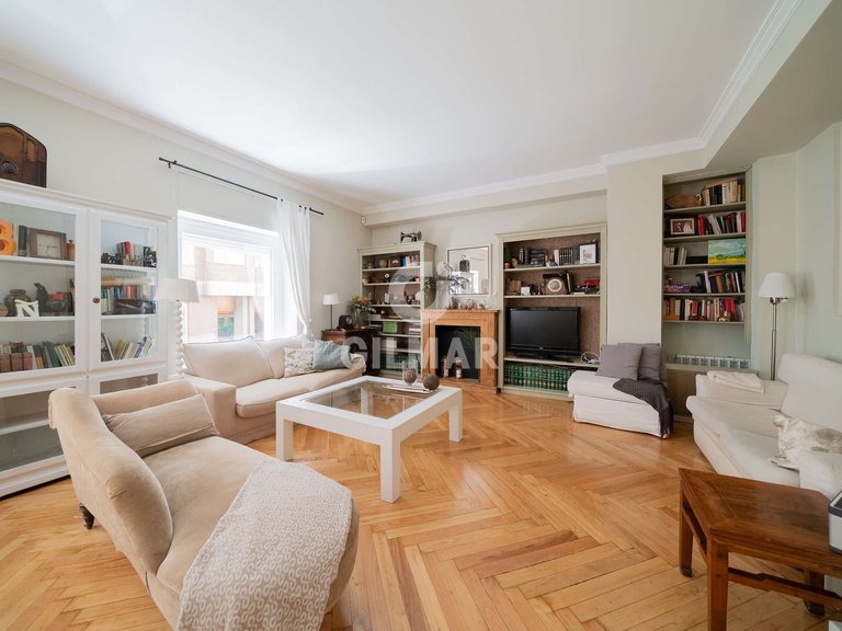 Apartment for Sale in Madrid, Madrid 2
