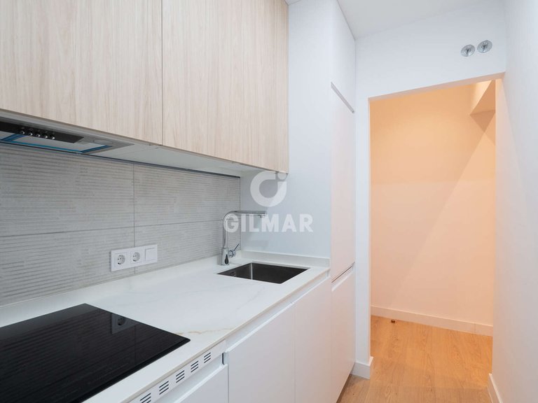 Apartment for Sale in Madrid, Madrid 19