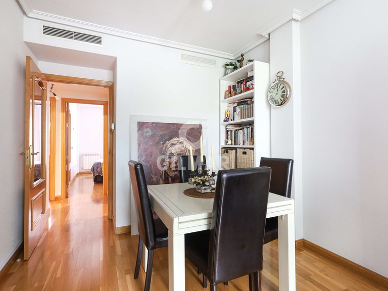 Apartment for Sale in Madrid, Madrid 4