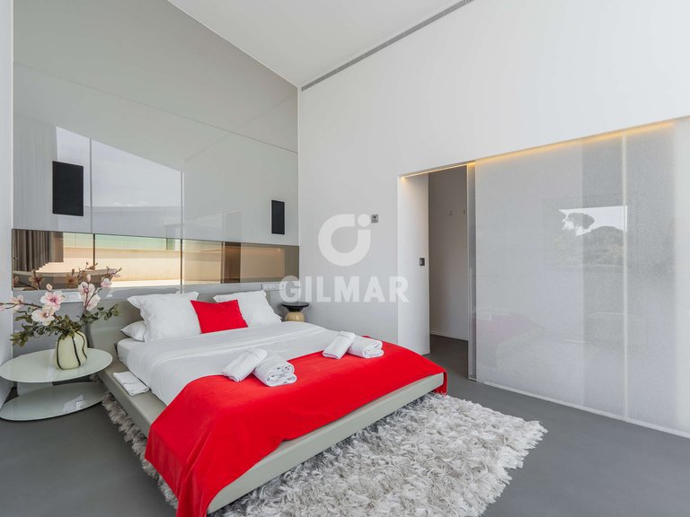 Villa for Sale in Madrid, Madrid 36
