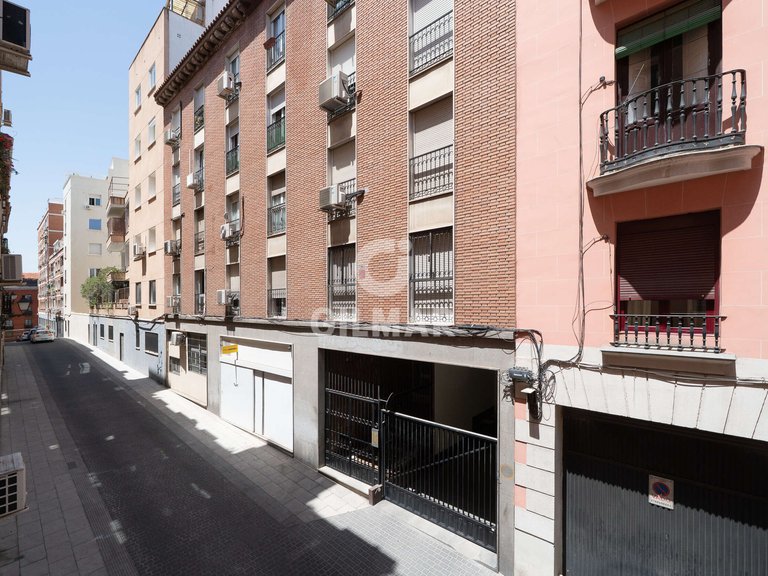 Apartment for Rent in Madrid, Madrid 26