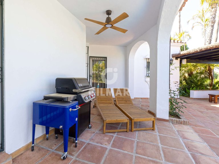 Villa for Sale in Estepona, Malaga 37