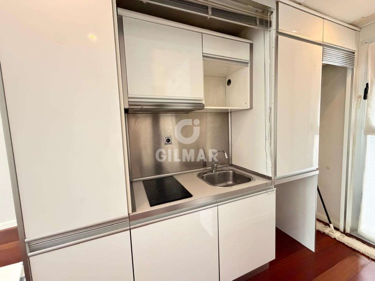 Apartment for Rent in Madrid, Madrid 6